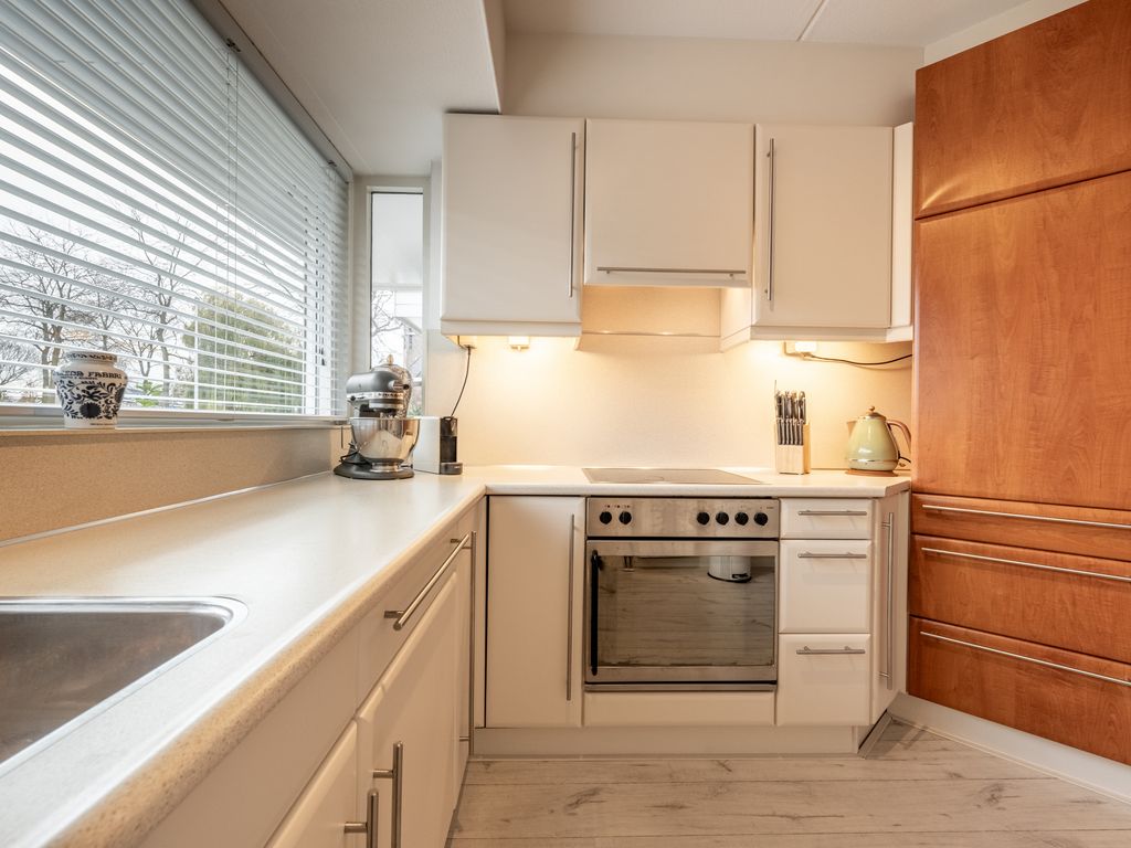 Van Ravesteyndreef 57, Barendrecht