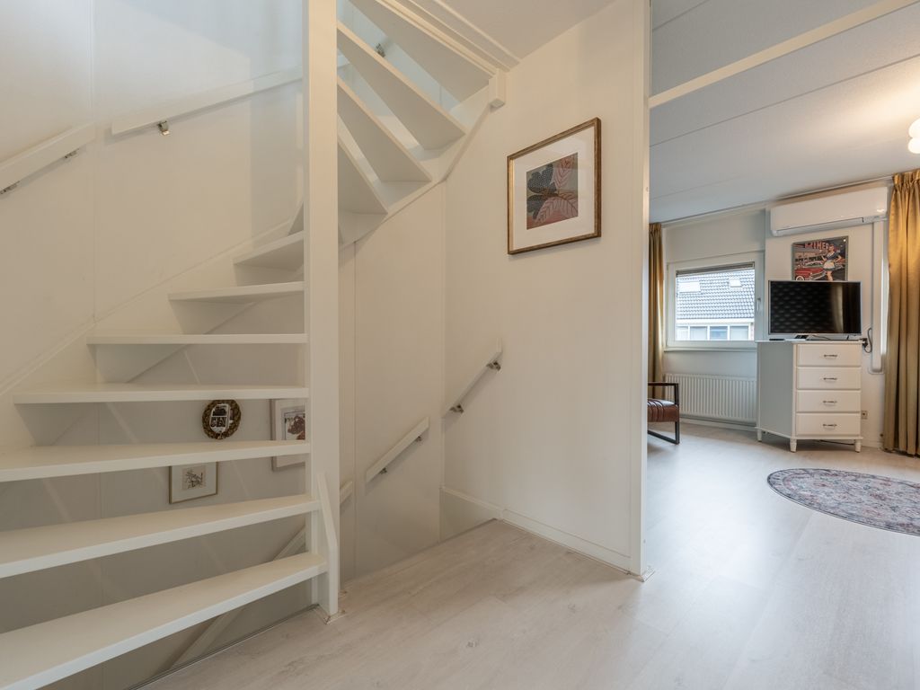 Van Ravesteyndreef 57, Barendrecht