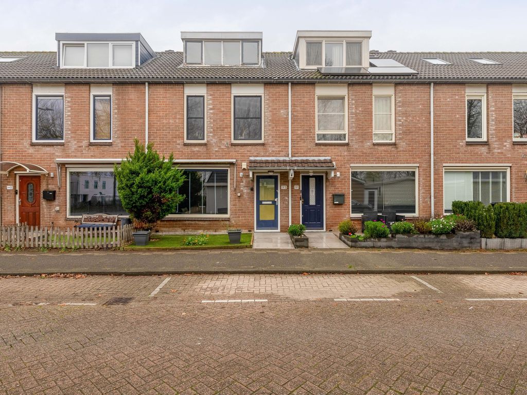 Naardermeer 193, Rotterdam