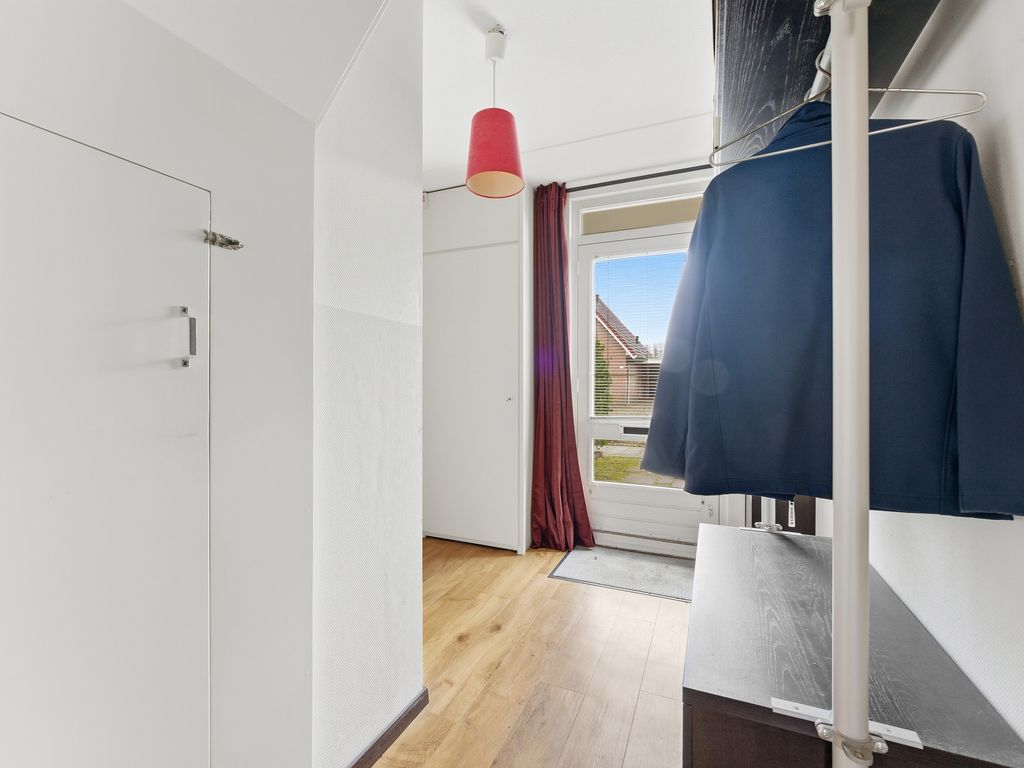 Brahmsstraat 18, Barendrecht