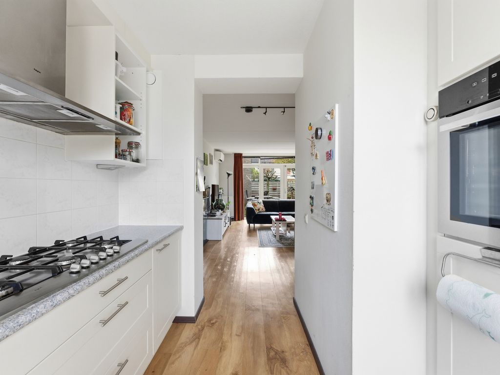 Brahmsstraat 18, Barendrecht