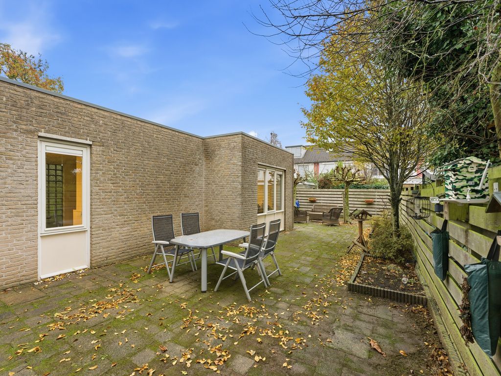 Brahmsstraat 18, Barendrecht