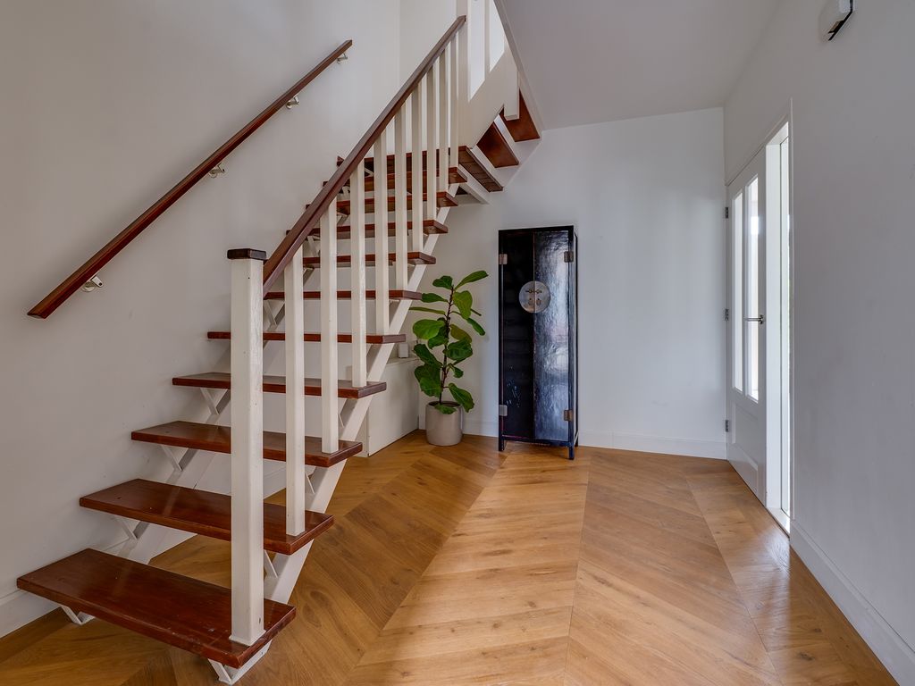 Ghijseland 158, Rhoon