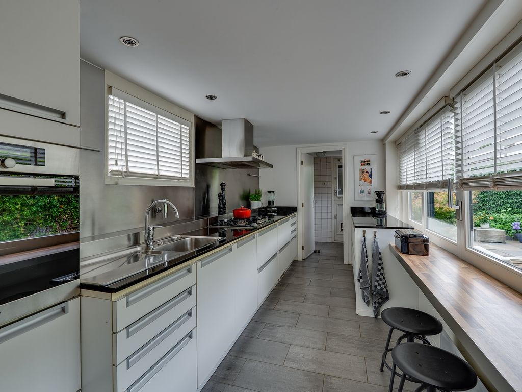 Ghijseland 158, Rhoon