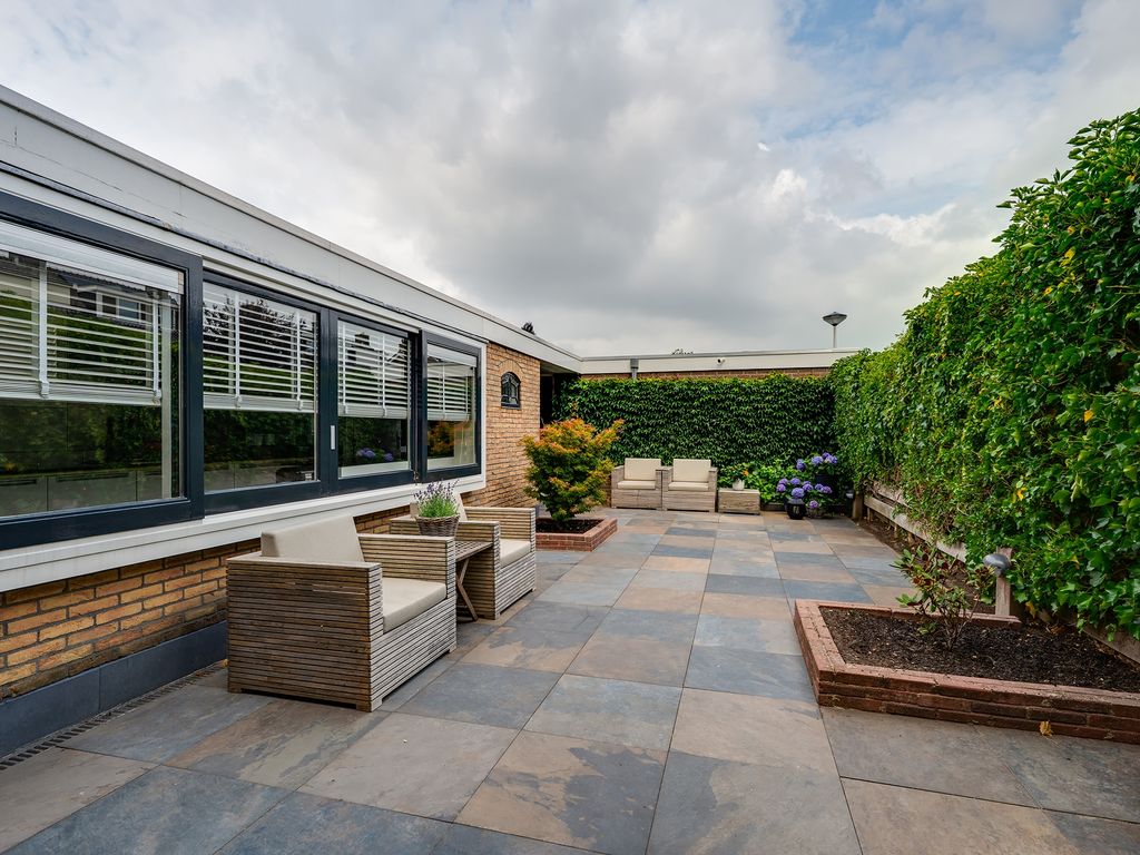 Ghijseland 158, Rhoon