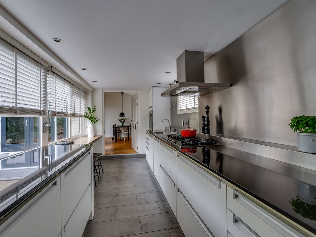 Ghijseland 158, Rhoon