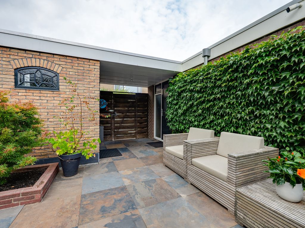 Ghijseland 158, Rhoon