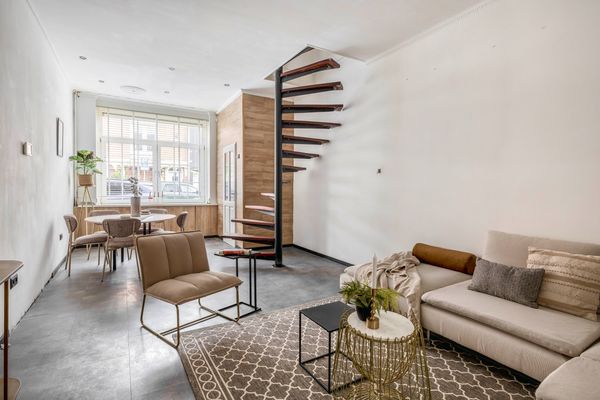 Zwartewaalsestraat 25, Schiedam