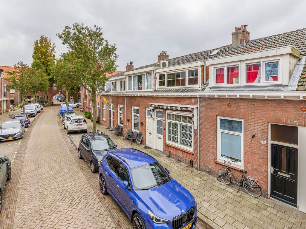 Zwartewaalsestraat 25, Schiedam