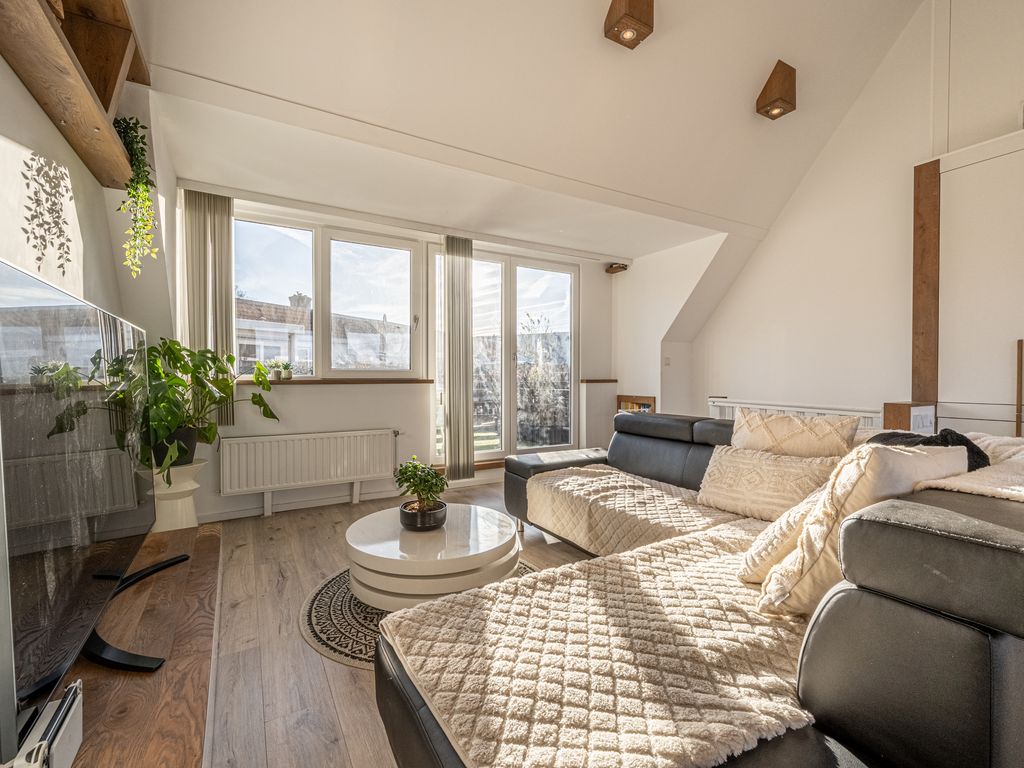 Van Swindenstraat 61, Schiedam