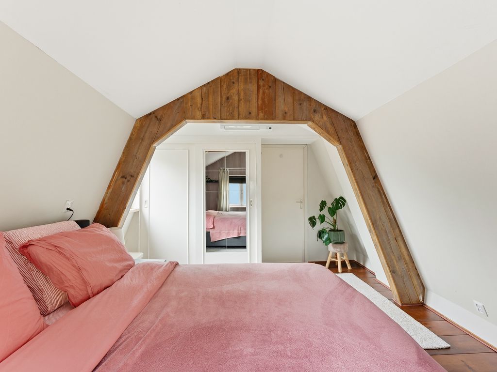 Dorpsstraat 57, Poortugaal