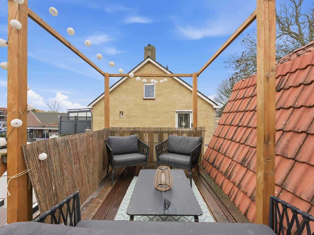 Dorpsstraat 57, Poortugaal