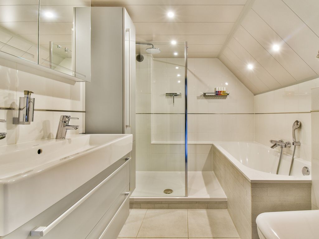 Karveel 1, Barendrecht