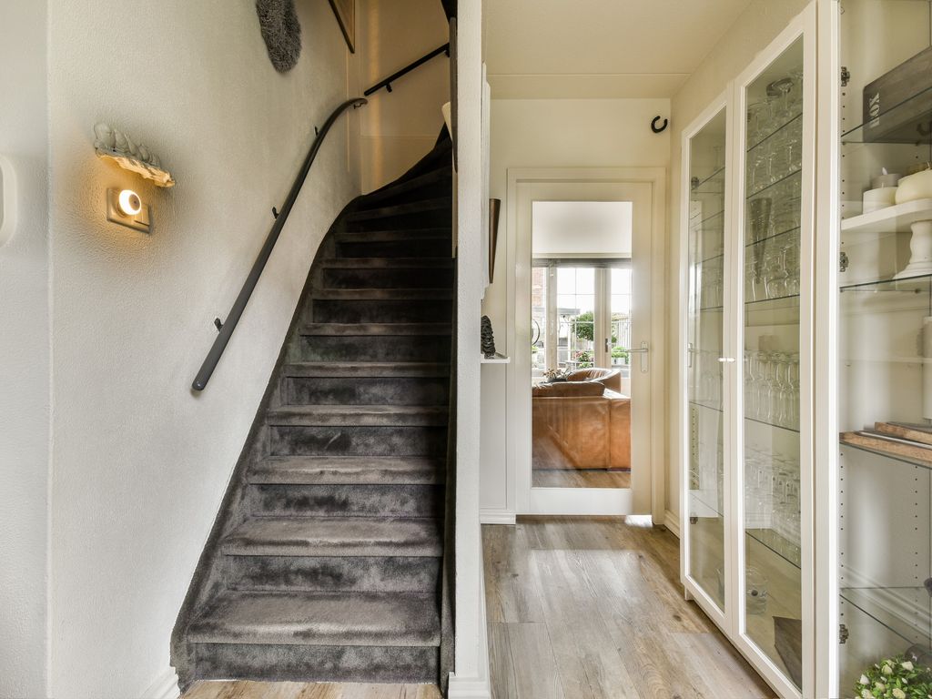 Karveel 1, Barendrecht