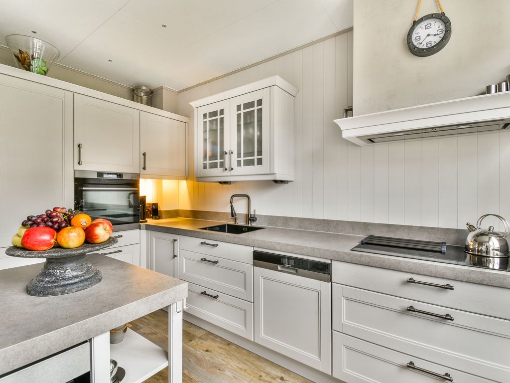 Karveel 1, Barendrecht