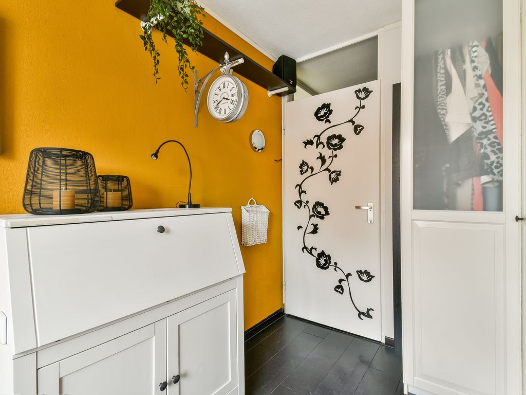 Karveel 1, Barendrecht