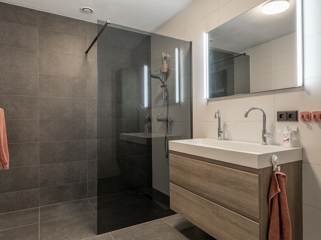 Huniadijk 19, Rotterdam