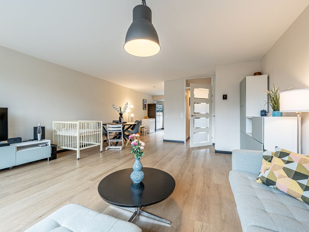 Forum 27, Poortugaal