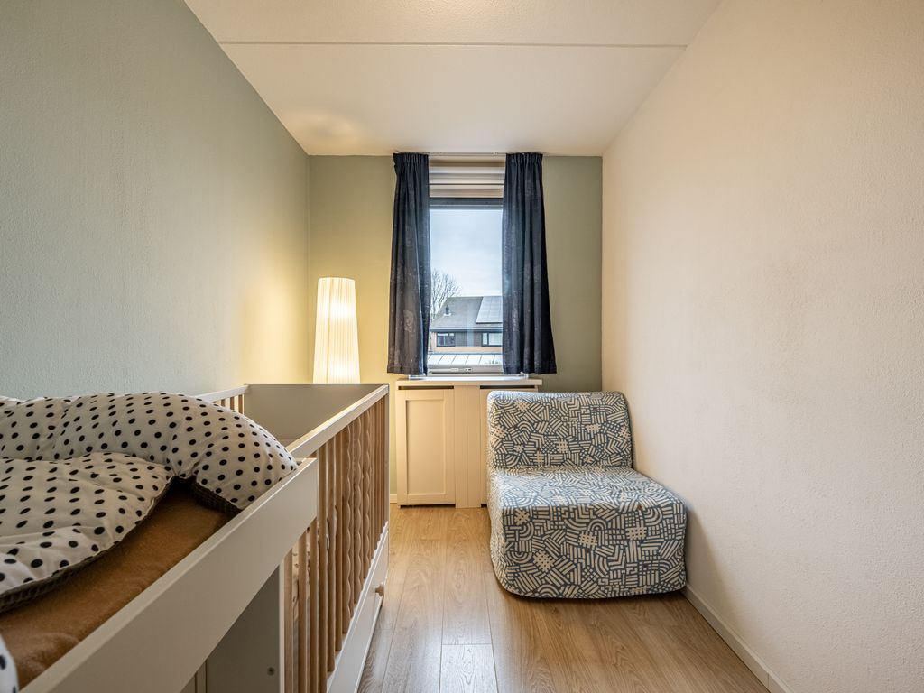 Forum 27, Poortugaal