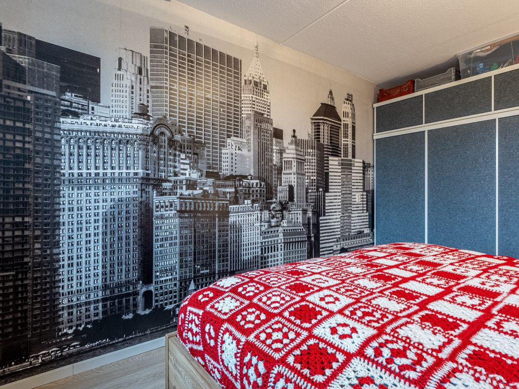 Forum 27, Poortugaal