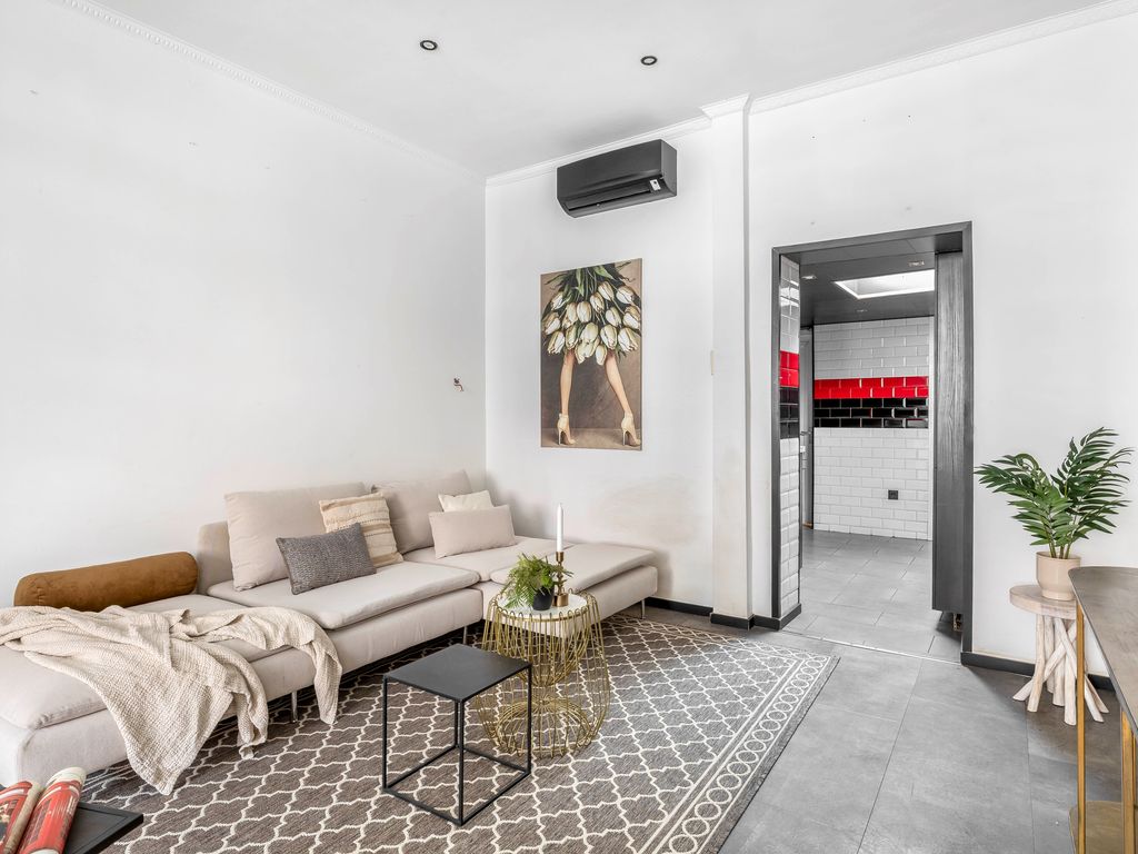 Zwartewaalsestraat 25, Schiedam