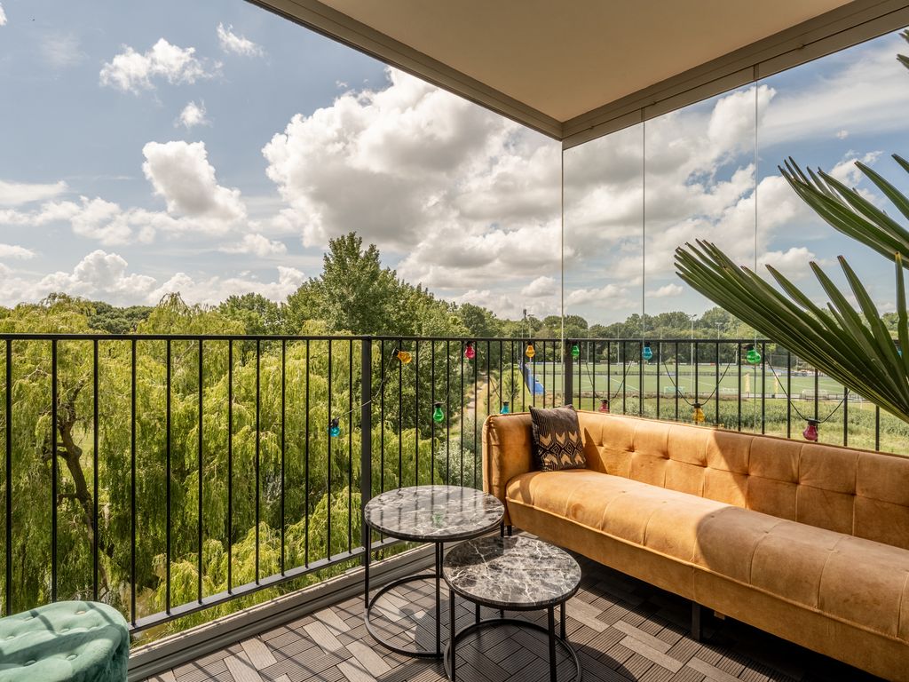 Thetfordstraat 172, Spijkenisse