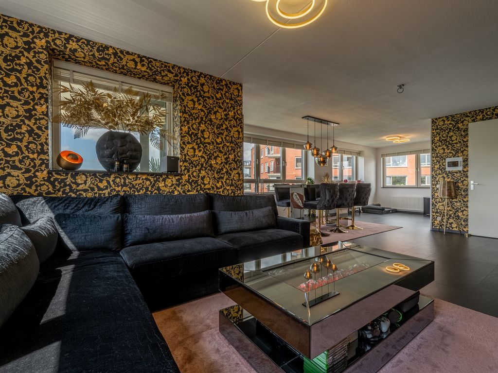 Thetfordstraat 172, Spijkenisse