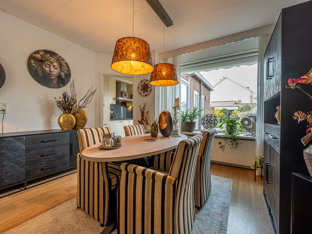 Talmaweg 84, Barendrecht