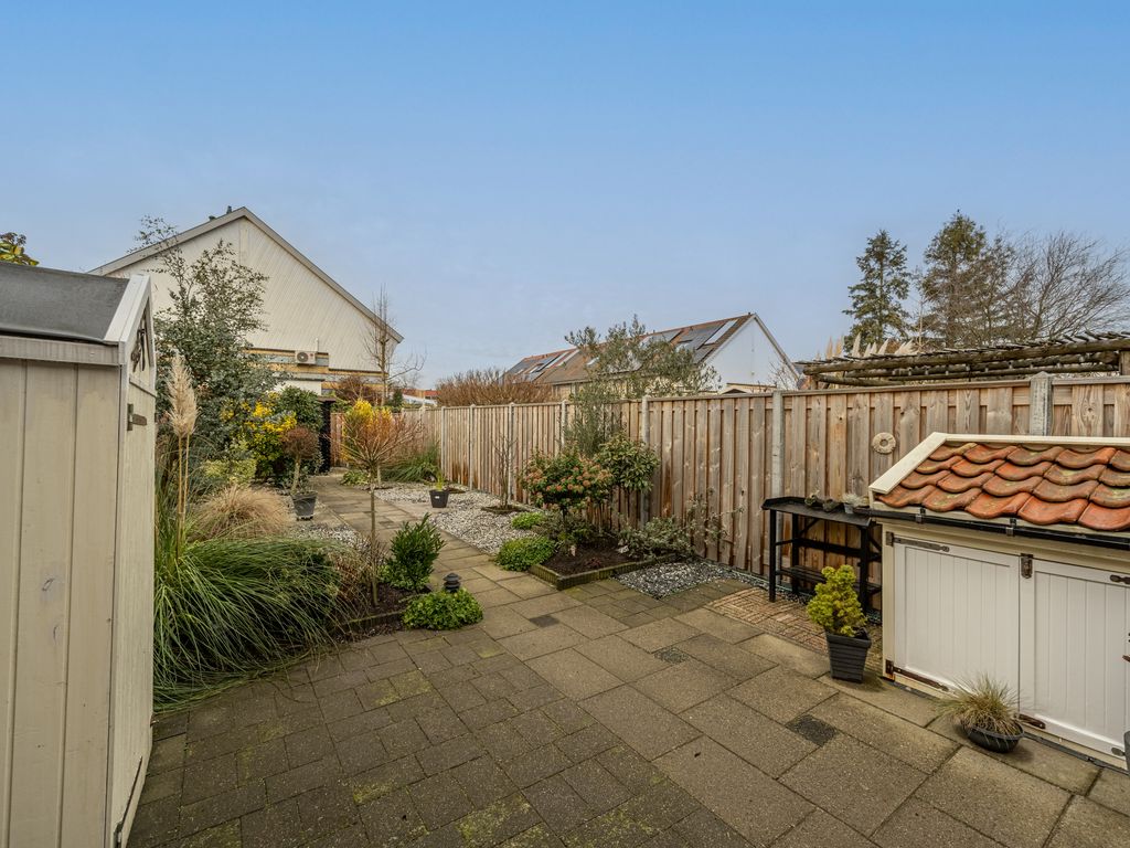 Talmaweg 84, Barendrecht