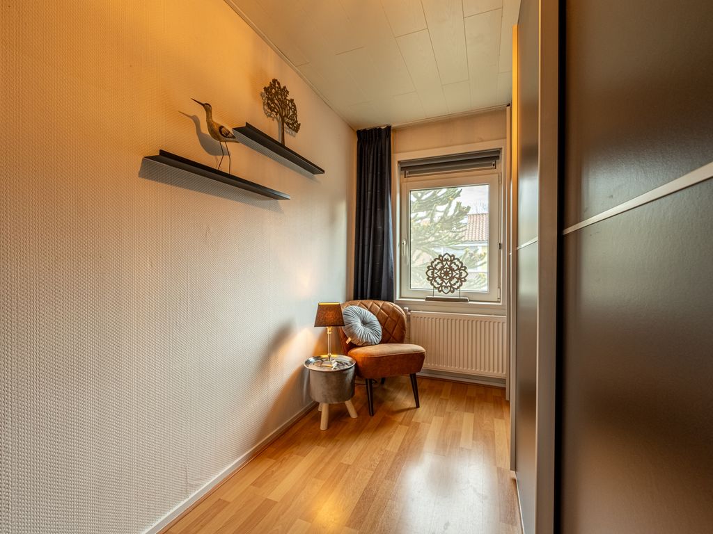 Talmaweg 84, Barendrecht