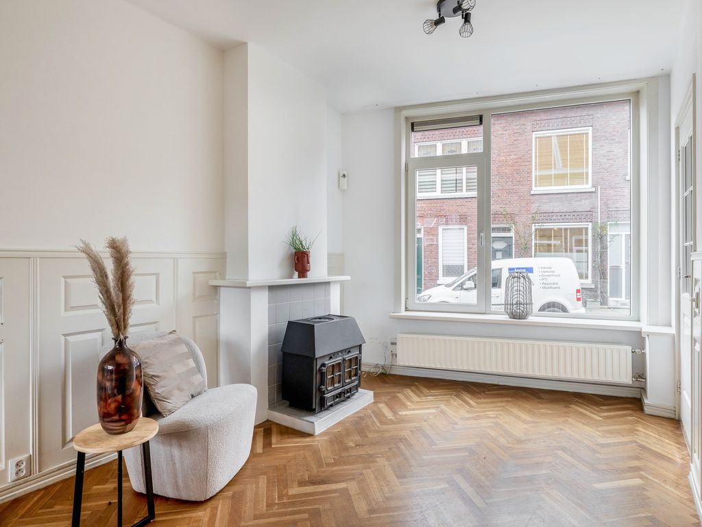 Filips van Bourgondiëstraat 6, Schiedam