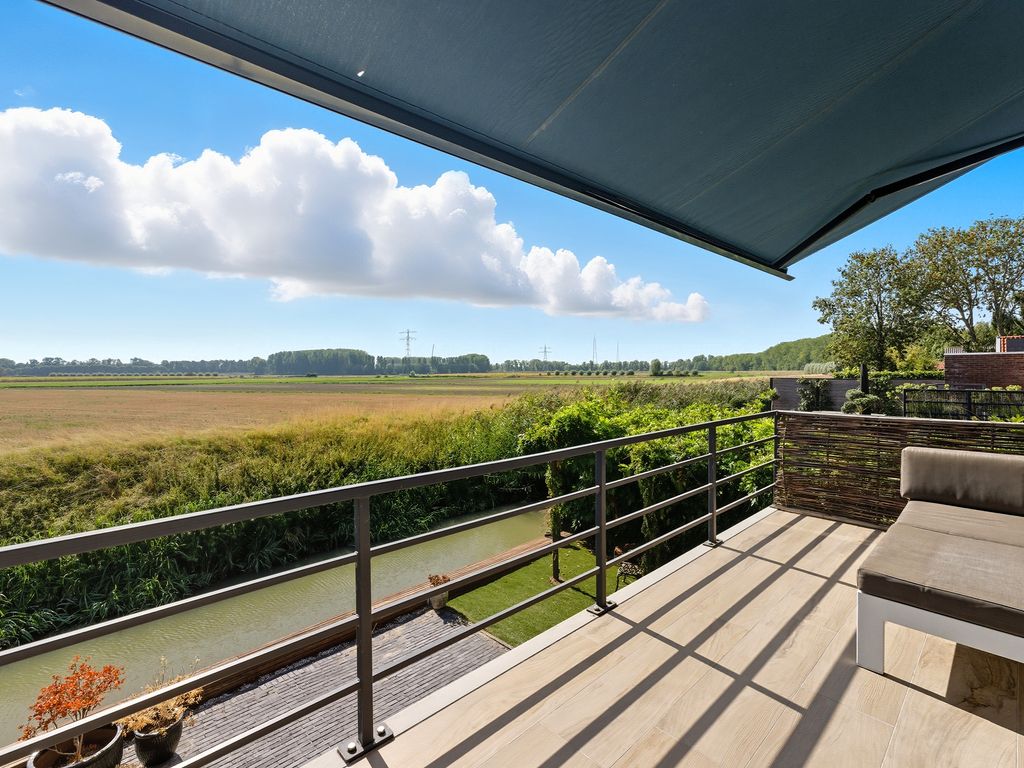 Welhoeksedijk 29, Poortugaal