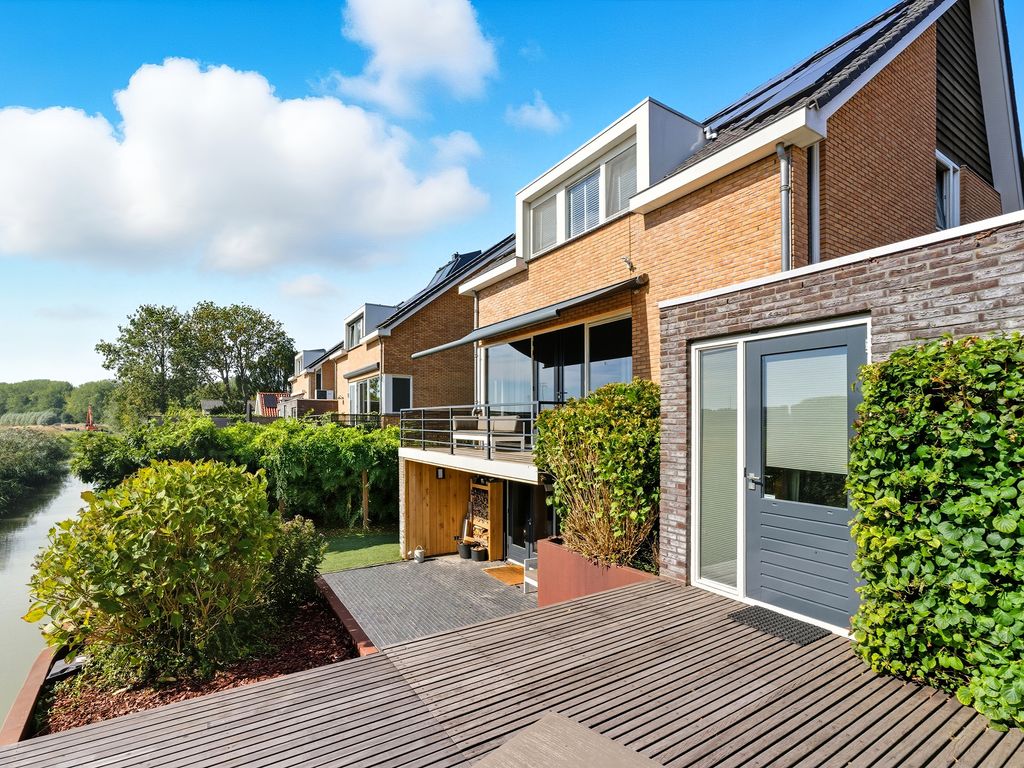 Welhoeksedijk 29, Poortugaal