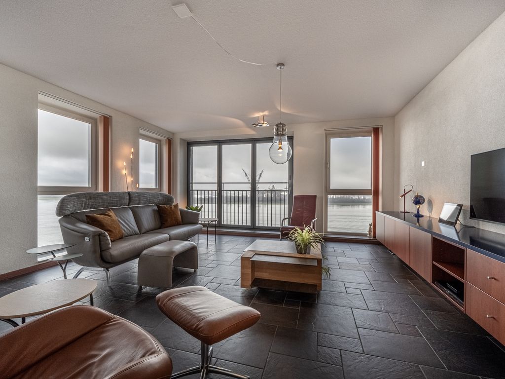 Merellaan 1369, Maassluis