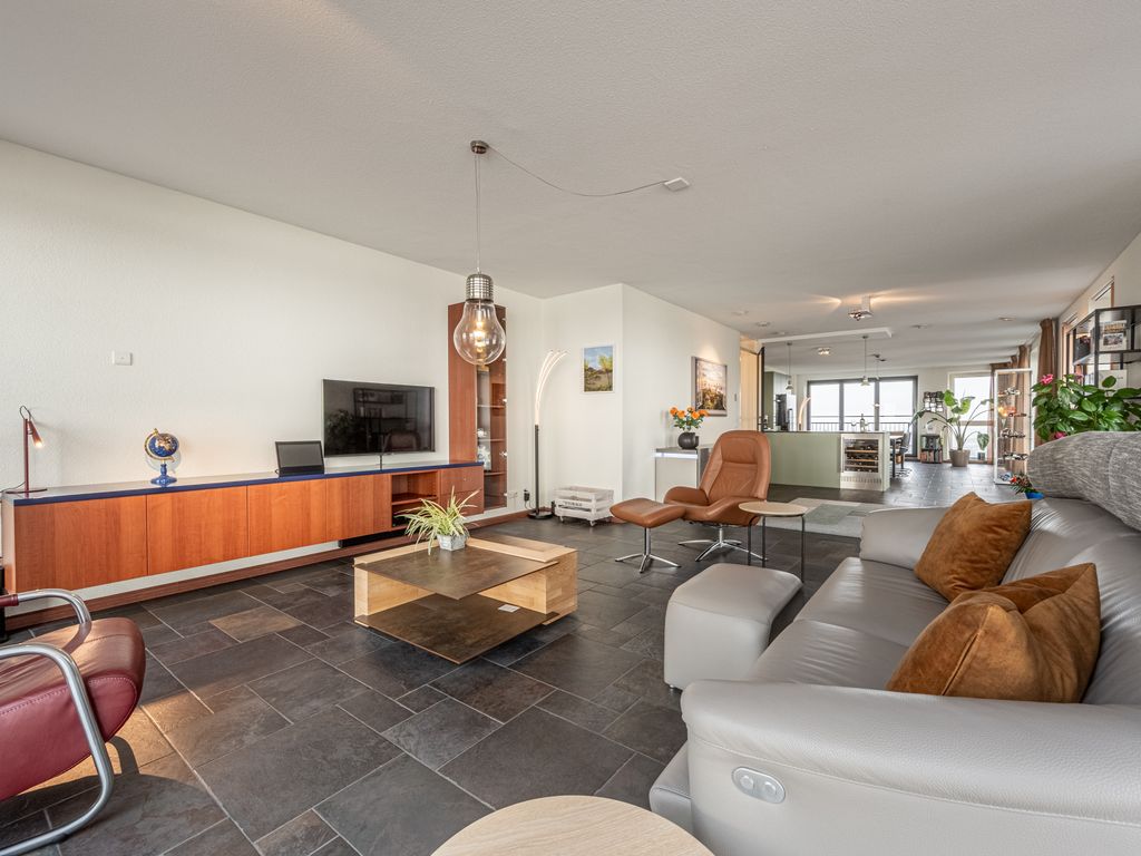 Merellaan 1369, Maassluis