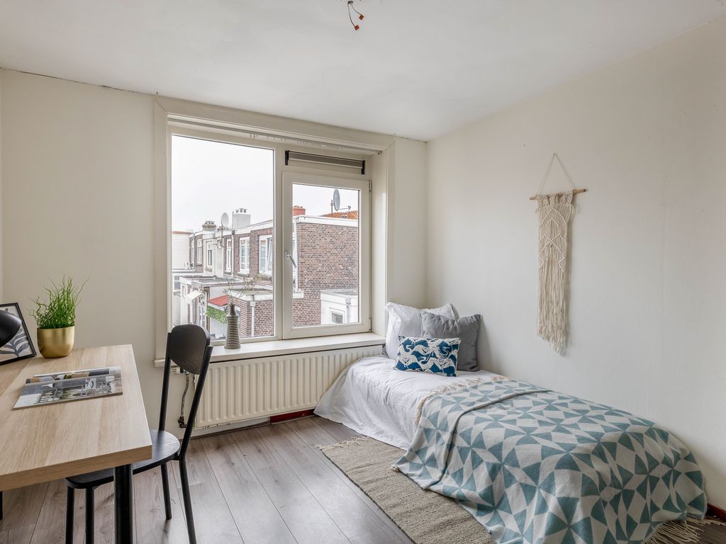 Filips van Bourgondiëstraat 6, Schiedam