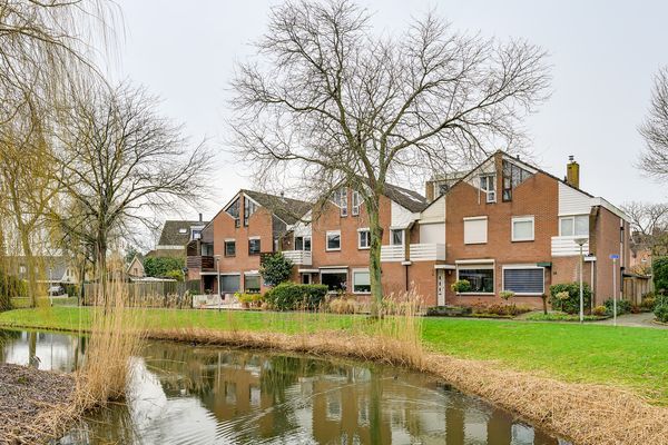 Boeier 68, Barendrecht