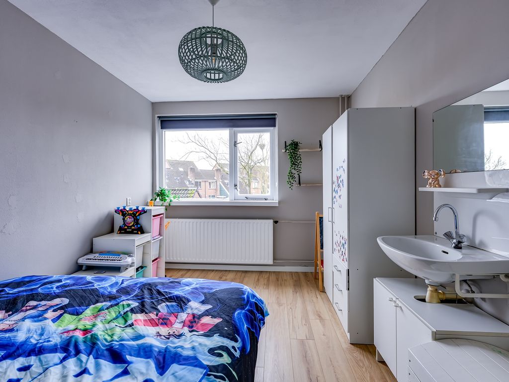 Boeier 68, Barendrecht