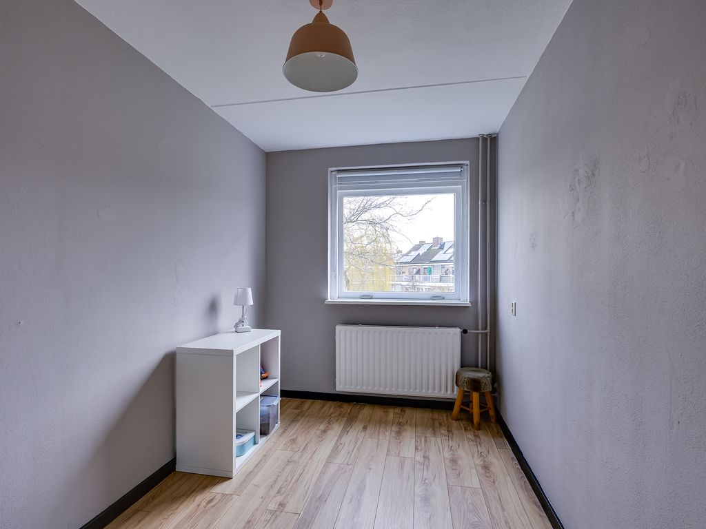 Boeier 68, Barendrecht