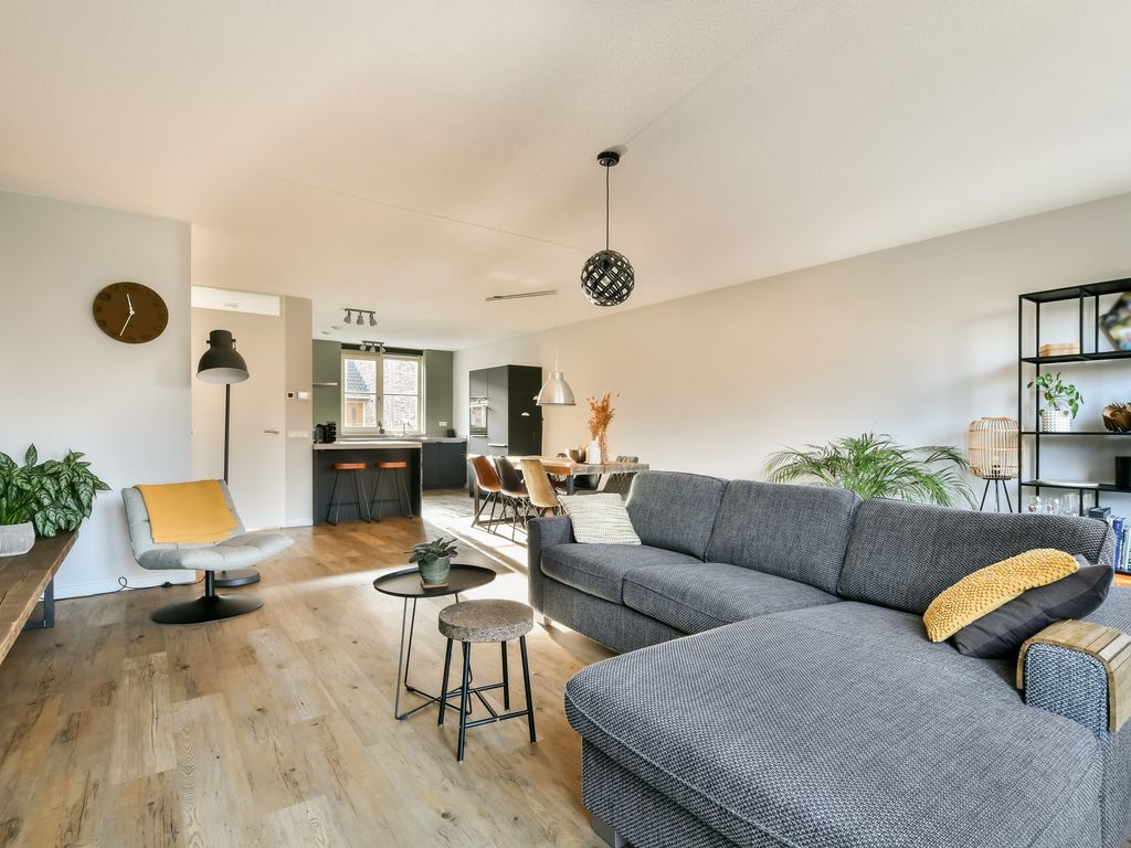 Jean-Paul Sartrestraat 7, Rotterdam