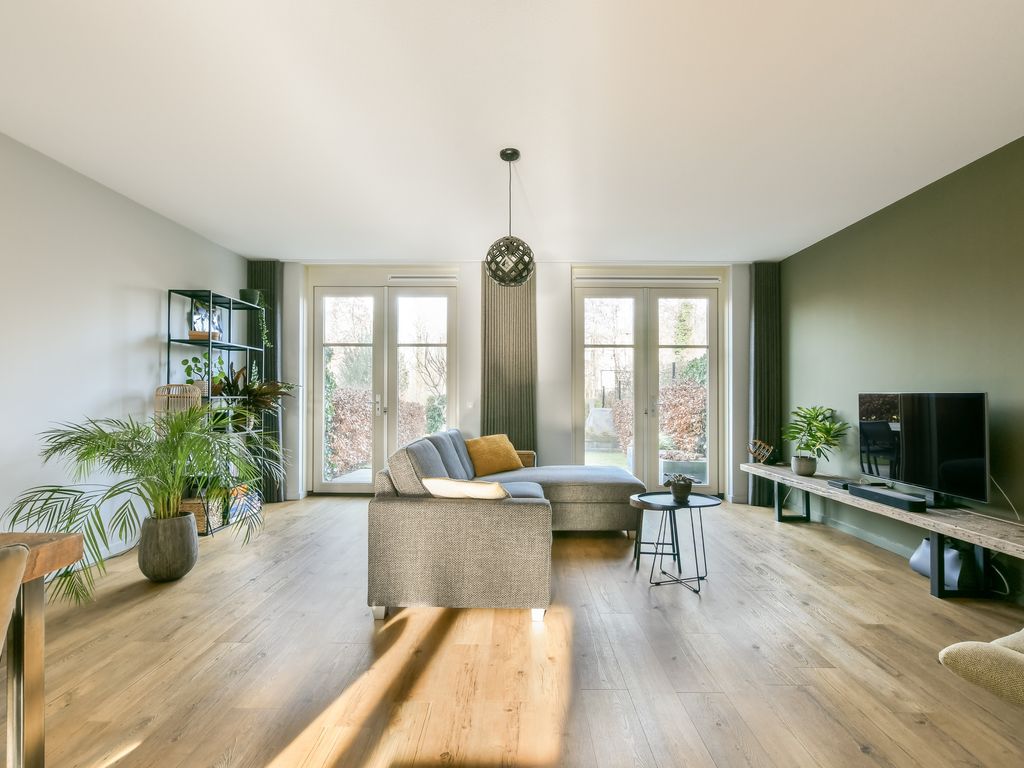 Jean-Paul Sartrestraat 7, Rotterdam