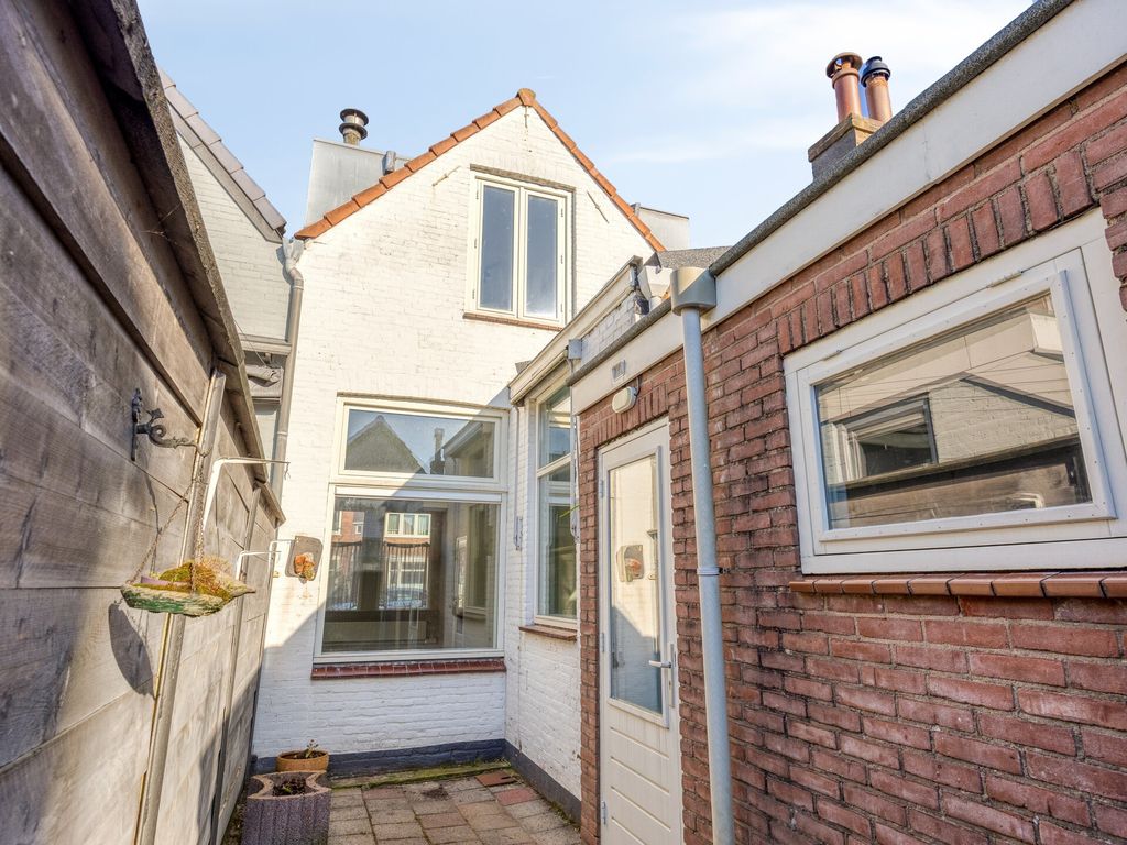 Hooftstraat 6, Dordrecht