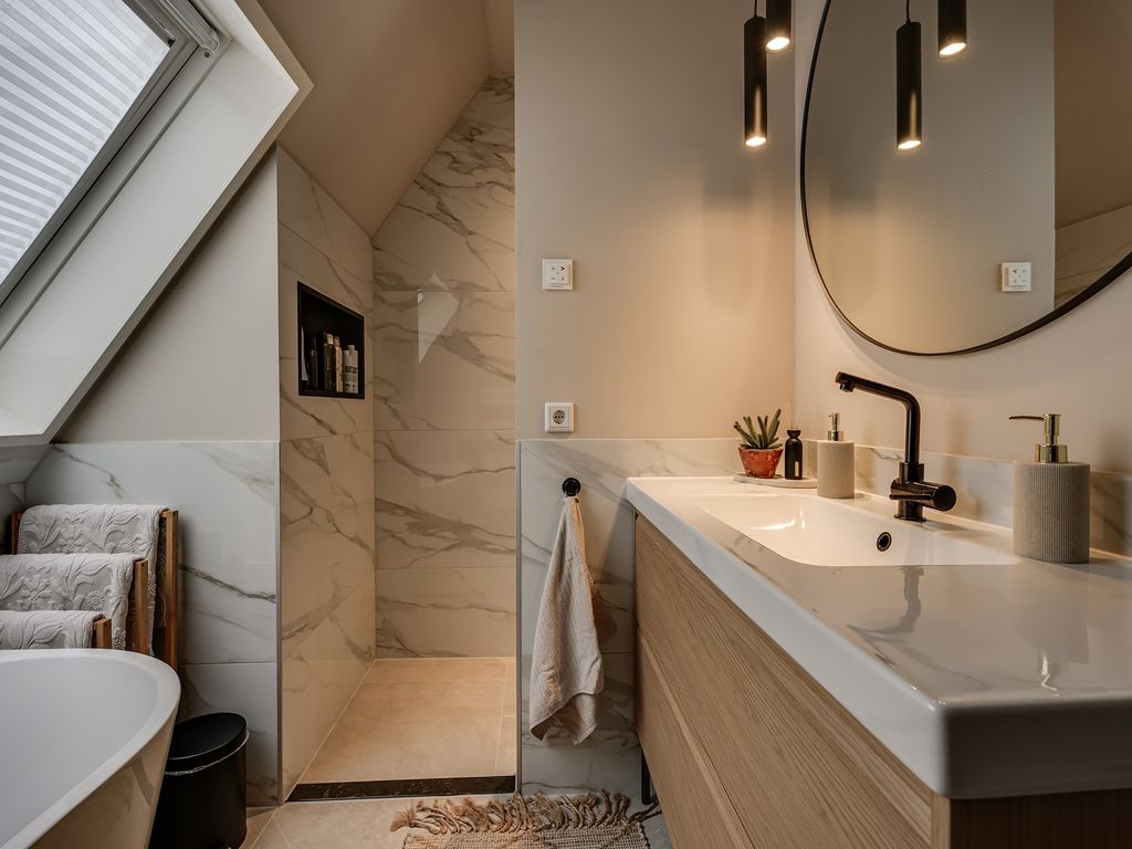 Waalslop 3, Poortugaal