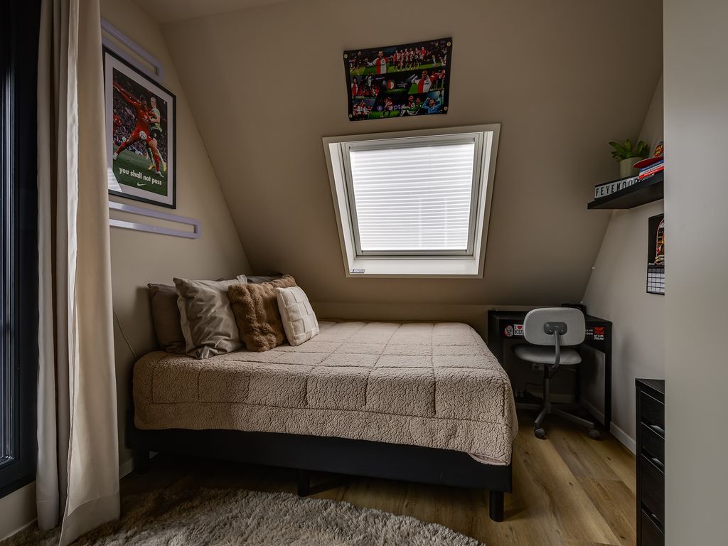 Waalslop 3, Poortugaal