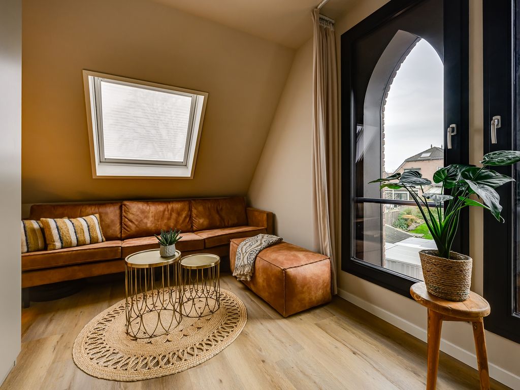 Waalslop 3, Poortugaal