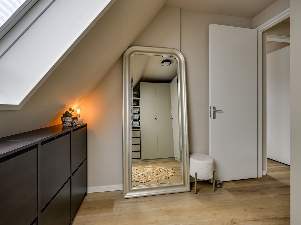 Waalslop 3, Poortugaal