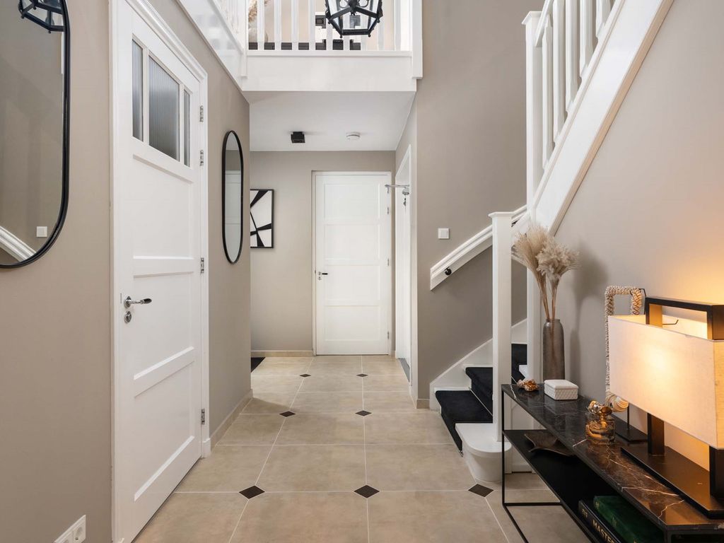 Vrijenburglaan 12, Barendrecht