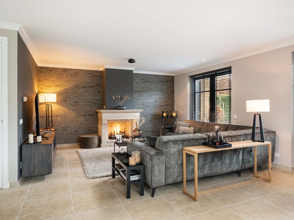 Vrijenburglaan 12, Barendrecht