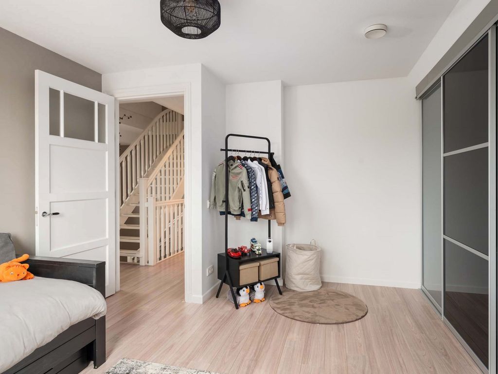 Vrijenburglaan 12, Barendrecht