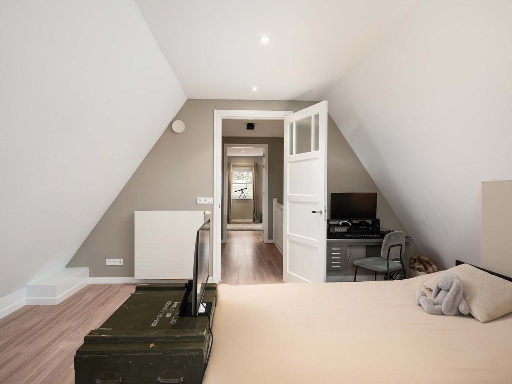 Vrijenburglaan 12, Barendrecht